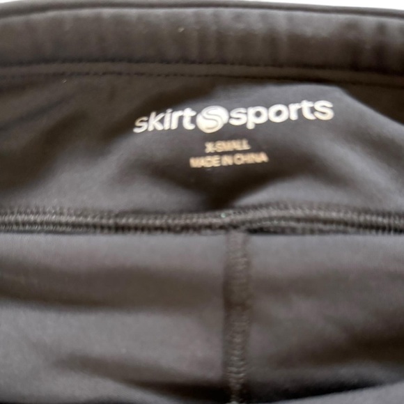 SkirtSports Green Mini Skater Skirt for Casual Wear - Picture 3 of 7